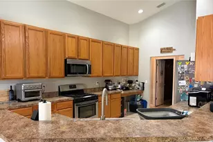 19640 Bergenfeld Dr, Land O Lakes, FL 34638 - Photo 17