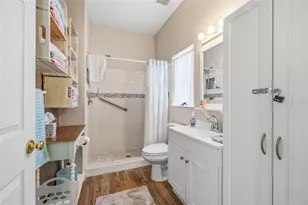 [Address not provided], Tampa, FL 33612 - Photo 37