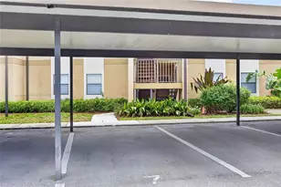 10125 Sailwinds Blvd N, Largo, FL 33773 - Photo 51