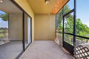 10125 Sailwinds Blvd N, Largo, FL 33773 - Photo 35