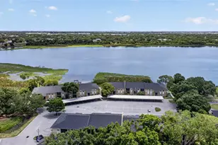 10125 Sailwinds Blvd N, Largo, FL 33773 - Photo 53