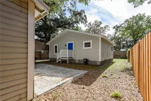 806 E Hamilton Ave, Tampa, FL 33604 - Photo 21
