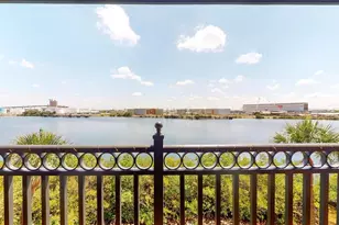 1450 Harbour Walk Rd, Tampa, FL 33602 - Photo 7