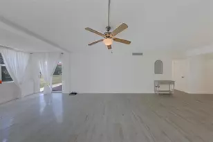 10215 Regal Dr, Largo, FL 33774 - Photo 19