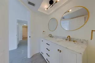 10215 Regal Dr, Largo, FL 33774 - Photo 27