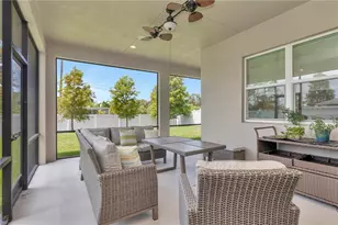 2989 Breezy Meadows Dr, Clearwater, FL 33760 - Photo 37