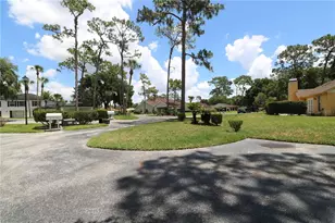 5439 Lady Bug Ln, Wesley Chapel, FL 33543 - Photo 57