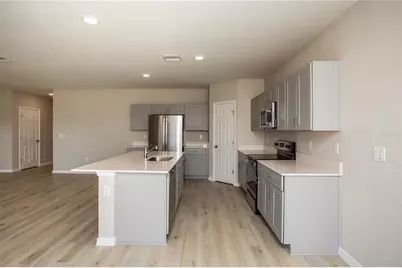 33601 Noble Creek Place, Dade City, FL 33525 - Photo 11