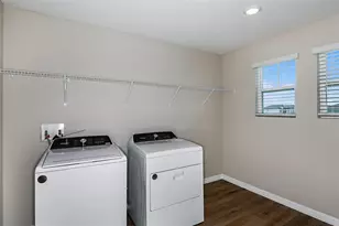 33601 Noble Creek Place, Dade City, FL 33525 - Photo 25