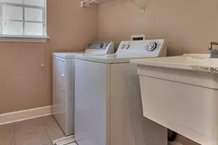 6211 S MacDill Ave, Tampa, FL 33611 - Photo 29