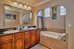 6211 S MacDill Ave, Tampa, FL 33611 - Photo 25