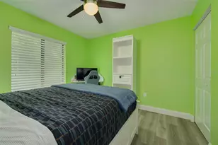 1326 Pine Ridge Cir E, Tarpon Springs, FL 34688 - Photo 27