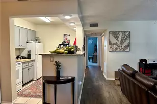350 79th Ave N, Saint Petersburg, FL 33702 - Photo 5
