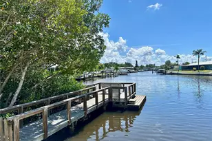 350 79th Ave N, Saint Petersburg, FL 33702 - Photo 17