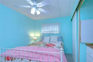 38636 Remora Ave, Zephyrhills, FL 33542 - Photo 19