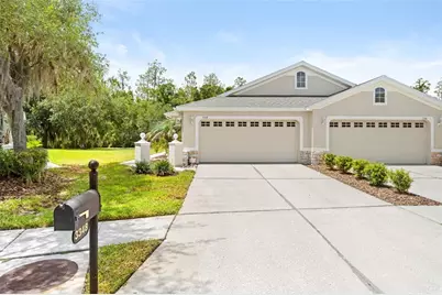 3348 Chapel Creek Circle, Wesley Chapel, FL 33544 - Photo 3