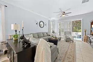 3348 Chapel Creek Cir, Wesley Chapel, FL 33544 - Photo 13