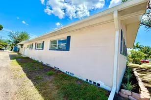 631 45th Ave N, Saint Petersburg, FL 33703 - Photo 3