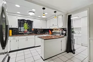 8115 N Ola Ave, Tampa, FL 33604 - Photo 13