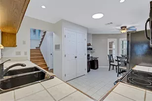 1485 Mahogany Ln, Palm Harbor, FL 34683 - Photo 15