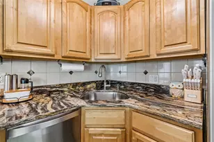 11949 102nd St, Largo, FL 33773 - Photo 13