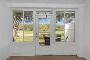 19238 Weymouth Dr, Land O Lakes, FL 34638 - Photo 23