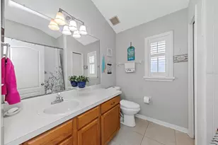 19238 Weymouth Dr, Land O Lakes, FL 34638 - Photo 17