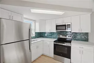 3104 Salisbury Dr, Holiday, FL 34691 - Photo 9