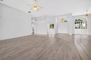 8911 Riverlachen Way, Riverview, FL 33578 - Photo 11
