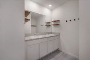 17042 Oval Rum Dr, Wimauma, FL 33598 - Photo 19