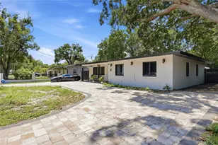 15040 Lake Magdalene Blvd, Tampa, FL 33618 - Photo 7