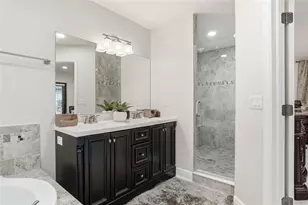 15040 Lake Magdalene Blvd, Tampa, FL 33618 - Photo 43