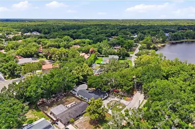 15040 Lake Magdalene Boulevard, Tampa, FL 33618 - Photo 13