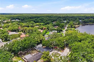 15040 Lake Magdalene Blvd, Tampa, FL 33618 - Photo 13
