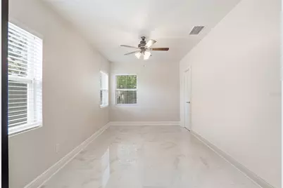 15040 Lake Magdalene Boulevard, Tampa, FL 33618 - Photo 53