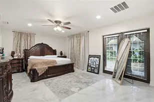 15040 Lake Magdalene Blvd, Tampa, FL 33618 - Photo 35