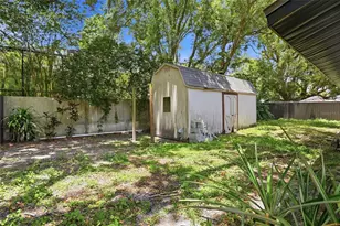 15040 Lake Magdalene Blvd, Tampa, FL 33618 - Photo 57