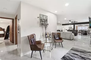 15040 Lake Magdalene Blvd, Tampa, FL 33618 - Photo 25