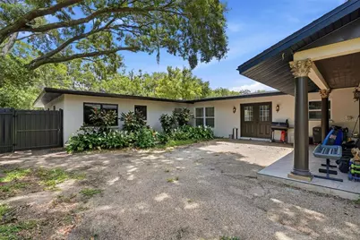 15040 Lake Magdalene Boulevard, Tampa, FL 33618 - Photo 59