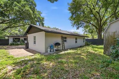 15040 Lake Magdalene Boulevard, Tampa, FL 33618 - Photo 61