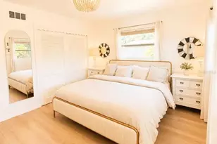 1818 Meadow Ln, Clearwater, FL 33764 - Photo 23