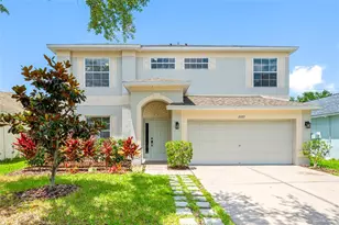 2227 Roanoke Springs Dr, Ruskin, FL 33570 - Photo 1