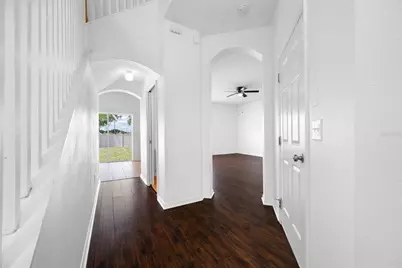 2227 Roanoke Springs Drive, Ruskin, FL 33570 - Photo 15