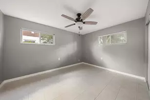 766 90th Ave N, Saint Petersburg, FL 33702 - Photo 15
