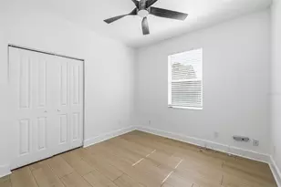 3750 Abington Ave S, Saint Petersburg, FL 33711 - Photo 13