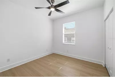 3750 Abington Avenue S, Saint Petersburg, FL 33711 - Photo 15