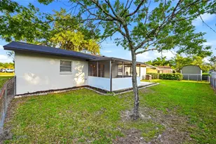 18320 Dolly Brook Ln, Lutz, FL 33549 - Photo 11
