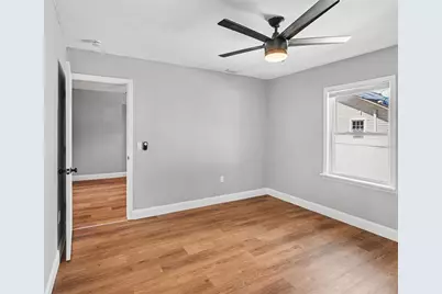 38702 South Avenue, Zephyrhills, FL 33542 - Photo 17