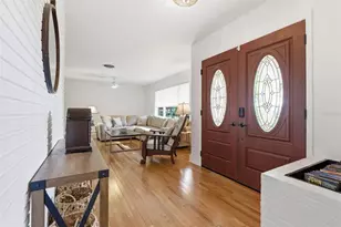 2050 Dunston Cove Rd, Clearwater, FL 33755 - Photo 5