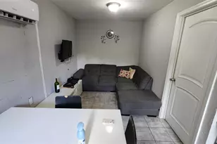 4005 N Myrtle Ave, Tampa, FL 33603 - Photo 13